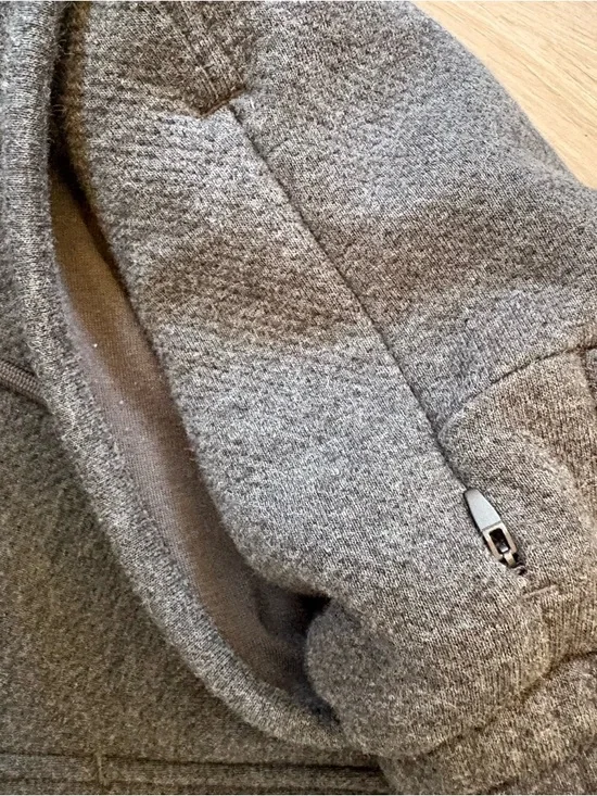 Men’s American Eagle Sweats Size Small NWOT - Picture 4 of 6